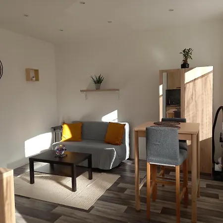 Logements Neufs Tout Equipes, Ideal Travail Mobilite Le Creusot Exterior photo