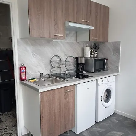 Logements Neufs Tout Equipes, Ideal Travail Mobilite Le Creusot Exterior photo