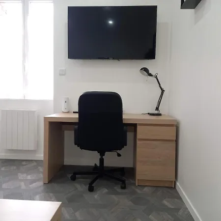Logements Neufs Tout Equipes, Ideal Travail Mobilite Le Creusot Exterior photo