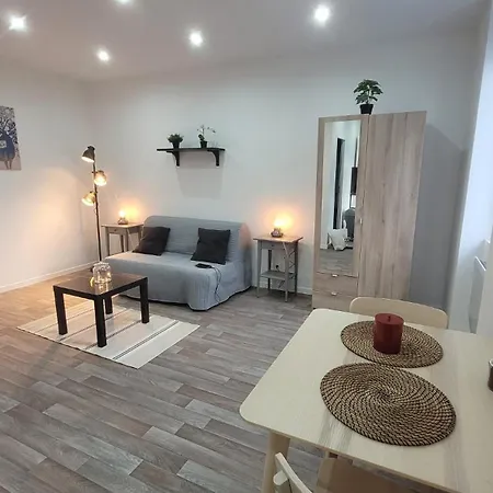 Logements Neufs Tout Equipes, Ideal Travail Mobilite Le Creusot Exterior photo