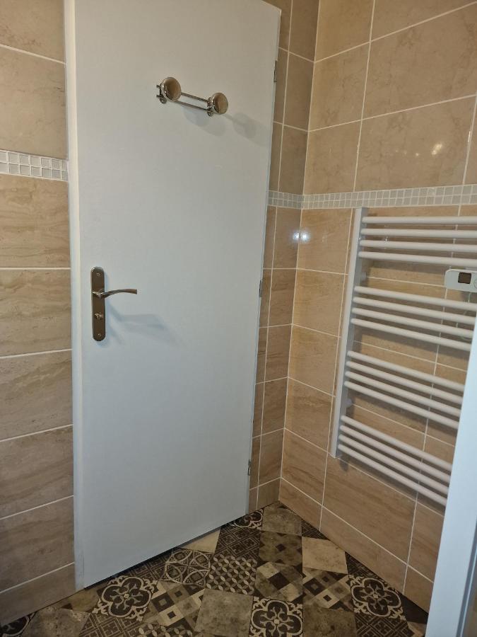 Apartment Neufs Equipes, Ideal Travail Mobilite *